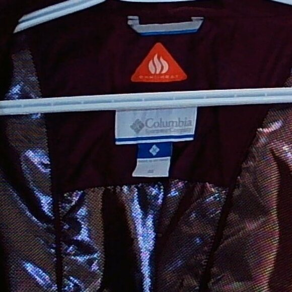 Columbia Women's Burgundy Jacket - Picture 5 of 5